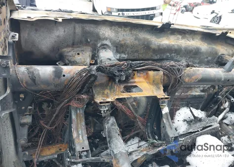 2019 Chevrolet Silverado 1500 Rst z USA, uszkodzony, nr VIN 1GCRYEEDXKZ215294